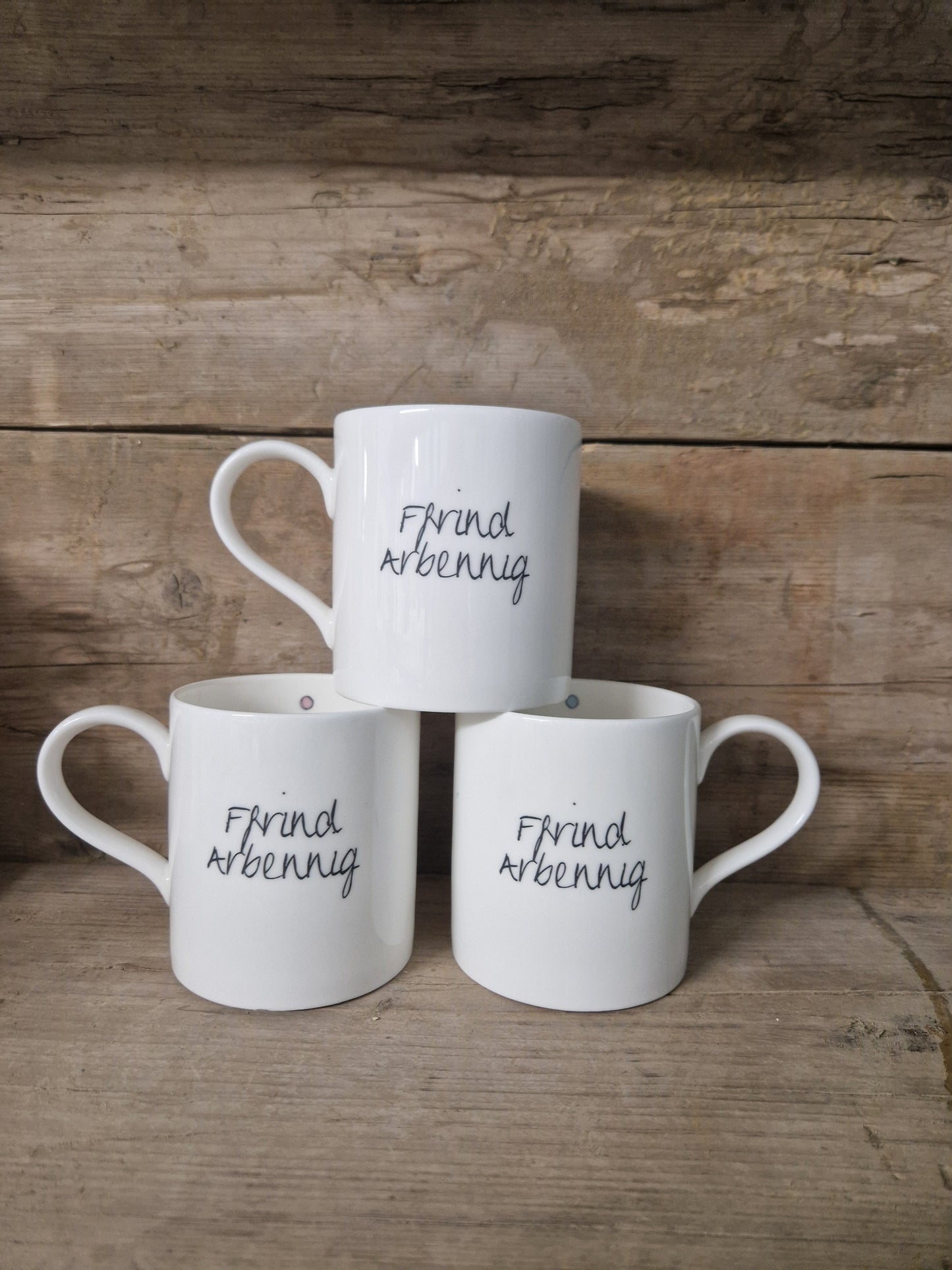 Ffrind Arbennig Mugs
