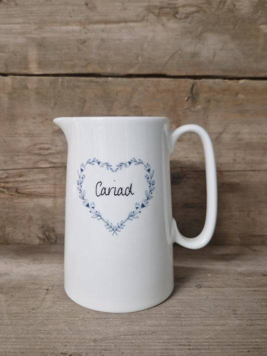 Cariad Wreath Jugs
