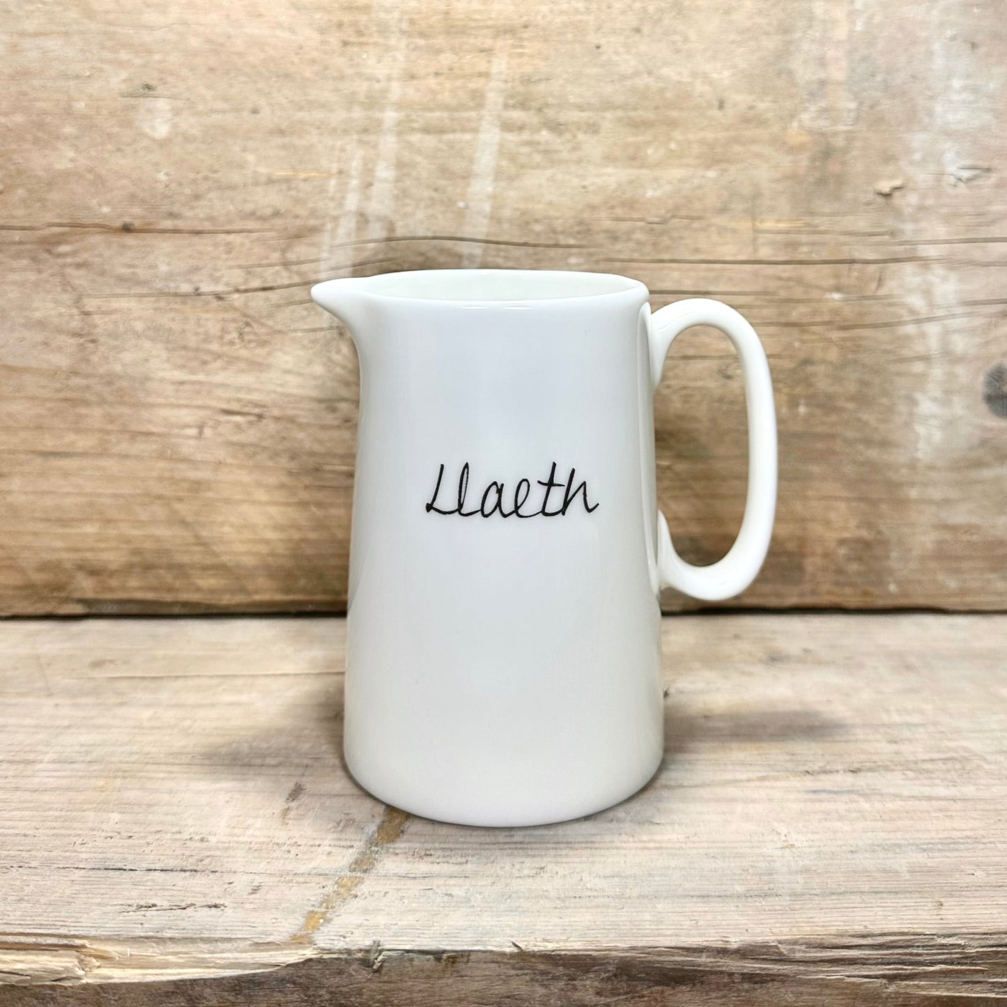 Llaeth Jugs