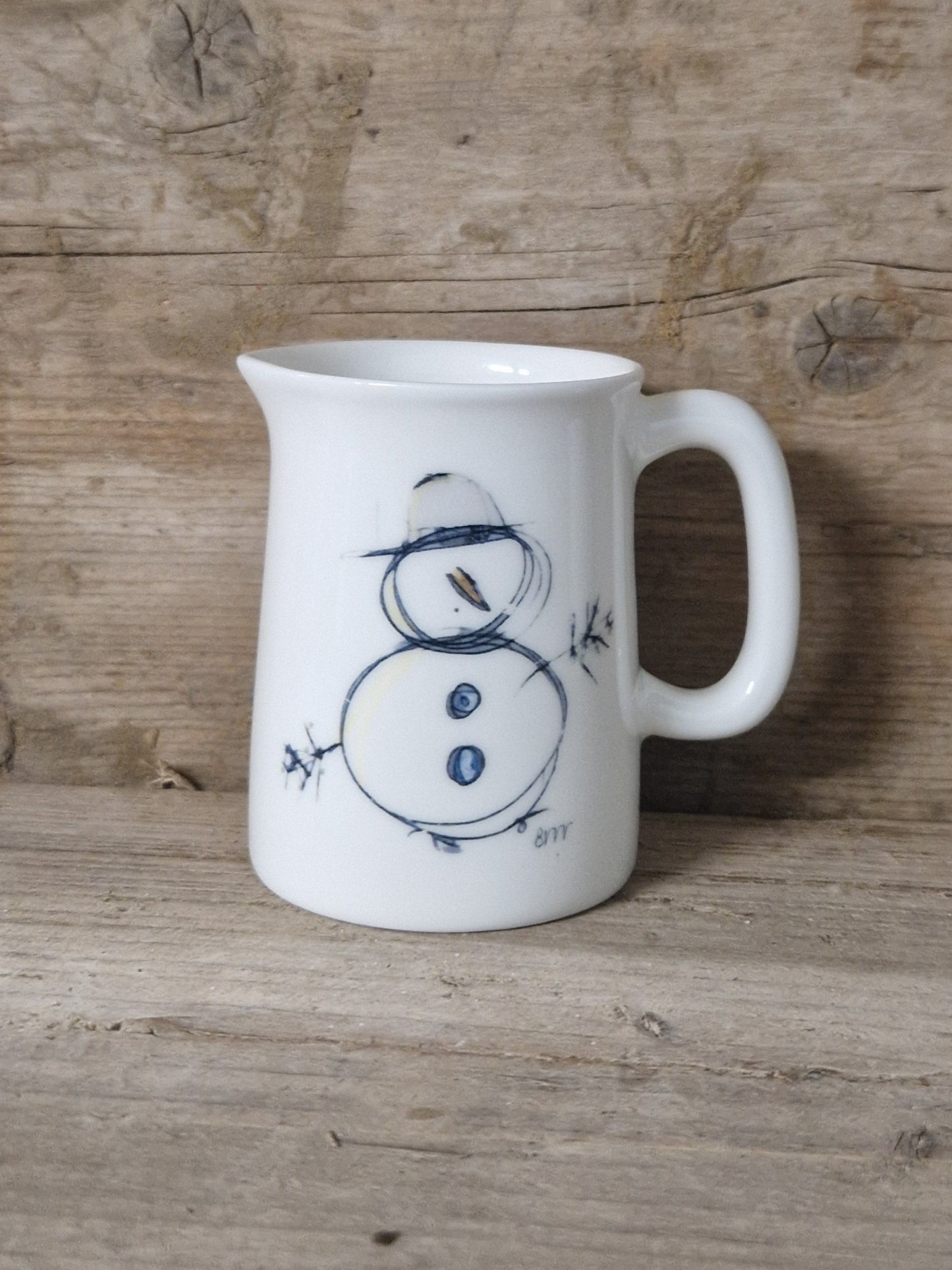Sali Snow 1/2 pint Jug