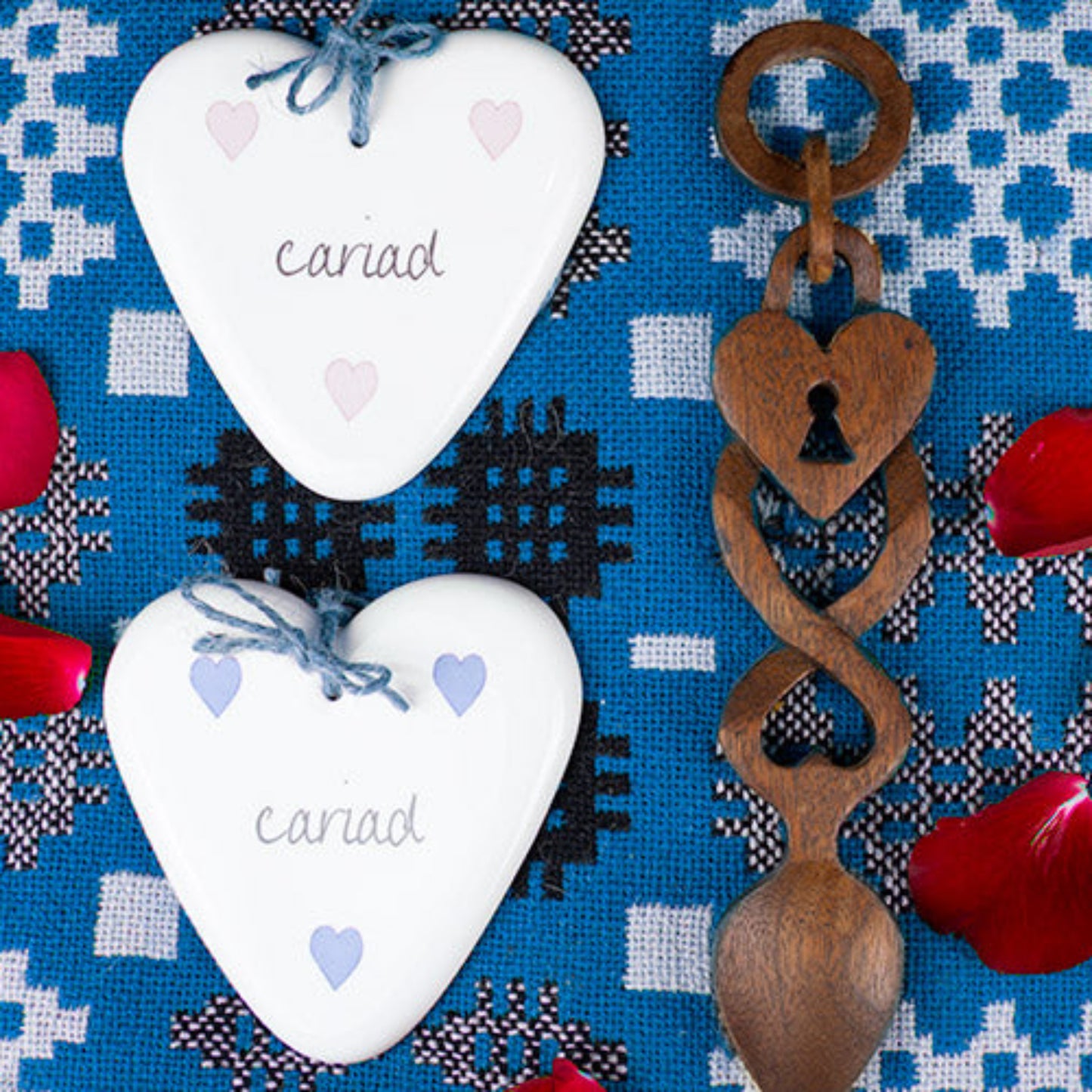 Cariad Ceramic Heart Hanger