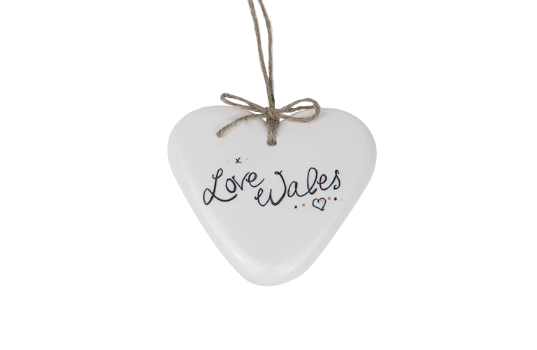 Caru Cymru Ceramic Heart Hanger
